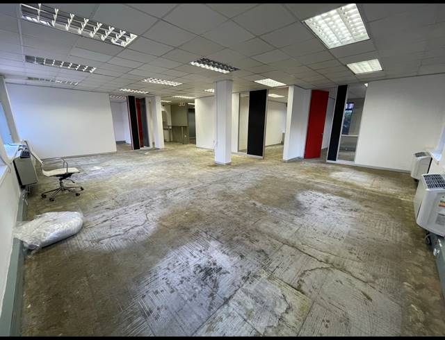 209M² OFFICE TO LET IN ROSEBANK